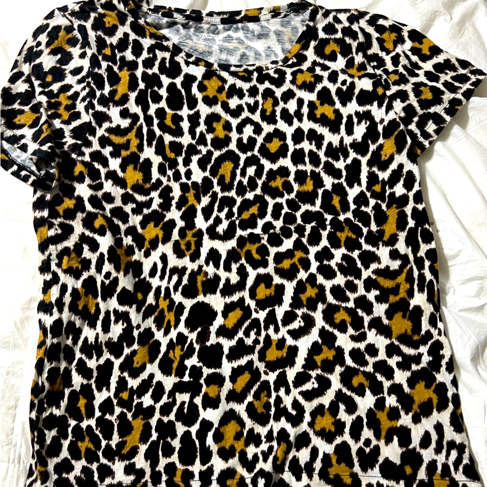 🌸👚🐆J Crew Vintage Cotton Tee T Shirt Womens Large Short Sleeve Leopard Print